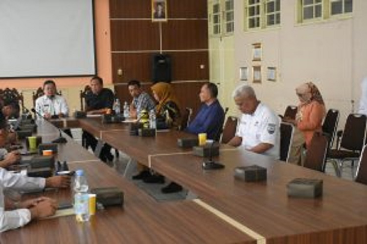 Komisi IV DPRD Evaluasi Kegiatan RSUD dr. Soekardjo tahun 2024 Komisi IV DPRD Evaluasi Kegiatan RSUD dr. Soekardjo tahun 2024