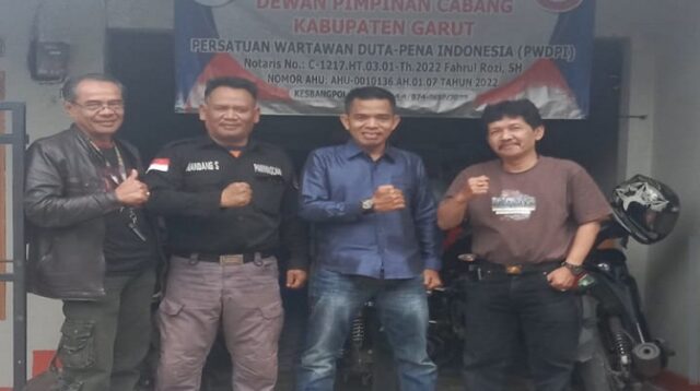 Kunjungan Silaturahmi DPC PWDPI Jakarta Timur Ke DPC PWDPI Kabupaten Garut