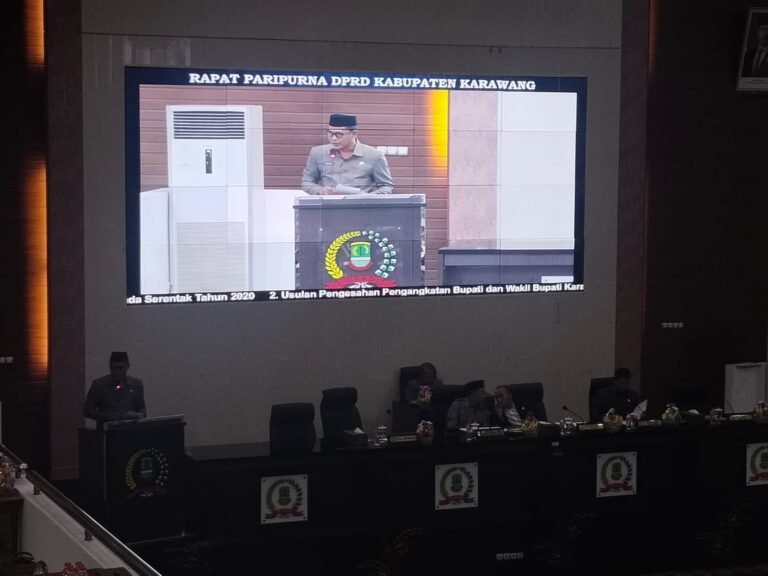 DPRD Kabupaten Karawang Adakan Gelar Paripurna Pengesahan Bupati Dan Wakil Bupati Terpilih