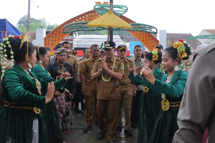 Alun-alun Ciwidey Diresmikan, Kang DS Berharap Ada Tempat Ramah Disabilitas dan Fasilitas Wi-Fi Gratis