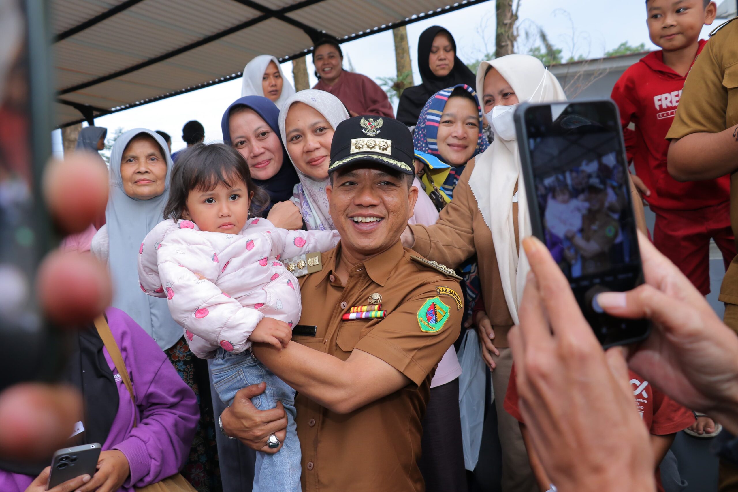 Alun-alun Ciwidey Diresmikan, Kang DS Berharap Ada Tempat Ramah Disabilitas dan Fasilitas Wi-Fi Gratis