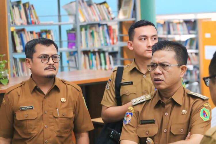 Bupati Bandung Kunjungi Dispusip, Dorong Peningkatan Budaya Baca dan Edukasi Masyarakat