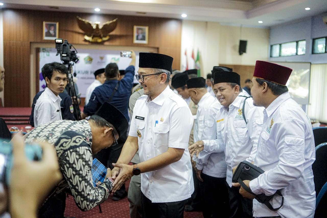 Hadiri Tasyakur HUT Ke-24 Baznas Ciamis, Pj Bupati Soroti Prestasi dan Dampak Positif Zakat Bagi Masyarakat Hadiri Tasyakur HUT Ke-24 Baznas Ciamis, Pj Bupati Soroti Prestasi dan Dampak Positif Zakat Bagi Masyarakat