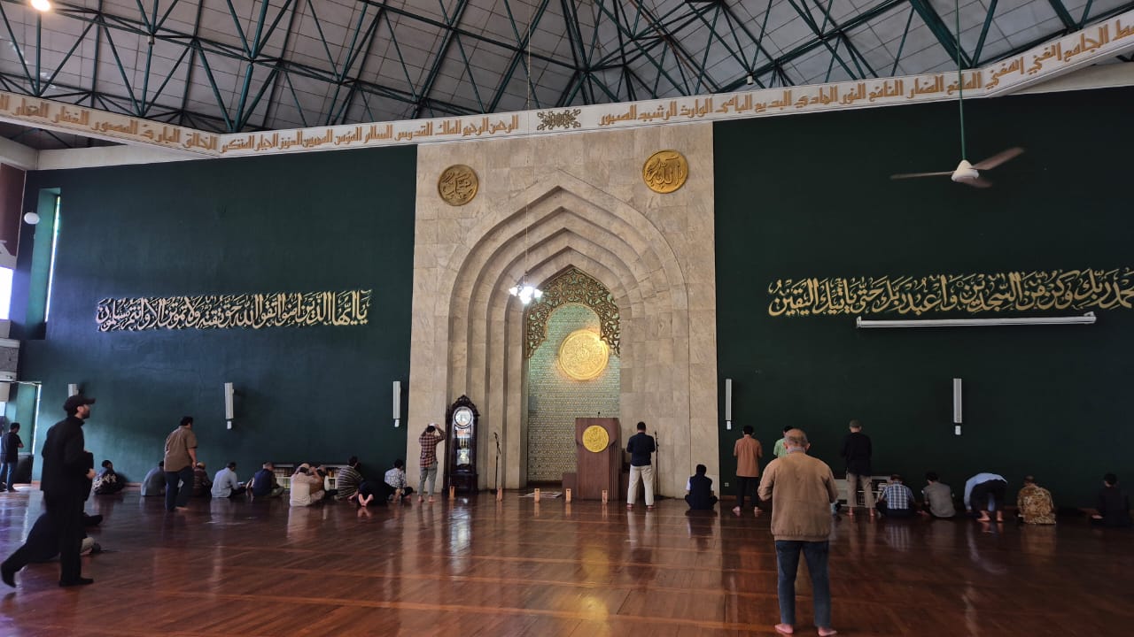 Mengenal Lebih Dekat dengan Masjid Masjid Agung Al-Ukhuwah Kota Bandung