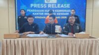 Tegas, Imigrasi Kendari Deportasi 1 WNA Asal China yang Bermasalah