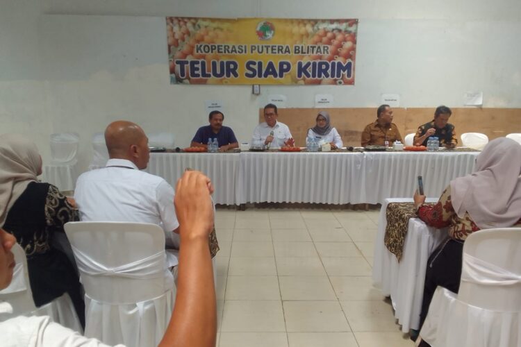 Kunjungan Menteri Perdagangan Republik Indonesia, Budi Santoso, ke Koperasi Putra Blitar Kunjungan Menteri Perdagangan Republik Indonesia, Budi Santoso, ke Koperasi Putra Blitar
