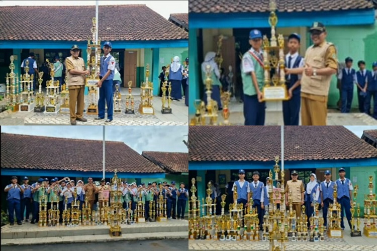 Sukses Raih Puluhan Prestasi Selama Tahun 2024 Siswa/i SMP Negeri 4 Kotabaru Serahkan Piala Ke Sekolah