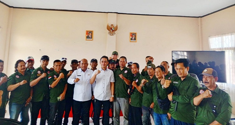 Silaturahmi FORWAPI dengan Dinas Pendidikan dan Kebudayaan Kabupaten Tasikmalaya Silaturahmi FORWAPI dengan Dinas Pendidikan dan Kebudayaan Kabupaten Tasikmalaya