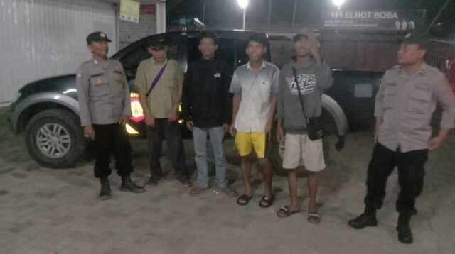 Antisipasi Tawuran Dini Hari Polsek Pedes Sambangi Masyarakat Yang Berkumpul