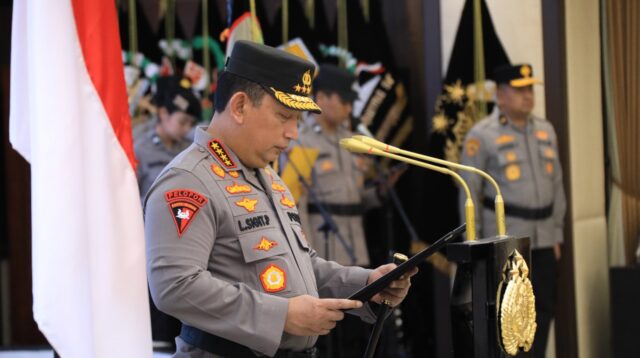 Kapolri Listyo Sigit Pimpin Sertijab Kapolda Kepri