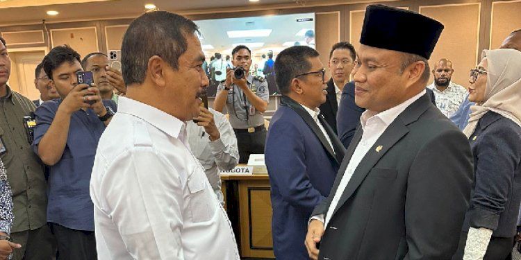 Pemecatan Pejabat Imigrasi Soekarno-Hatta: Apresiasi DPR atas Tindakan Tegas Menteri Agus Andrianto Pemecatan Pejabat Imigrasi Soekarno-Hatta: Apresiasi DPR atas Tindakan Tegas Menteri Agus Andrianto
