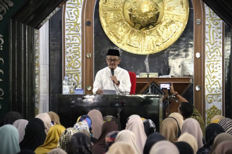 Tidak Hanya Sebatas Ritual Keagamaan, Pj Bupati Ciamis Ajak Masyarakat Pahami Hikmah dari Isra Mi'raj Nabi Muhammad SAW