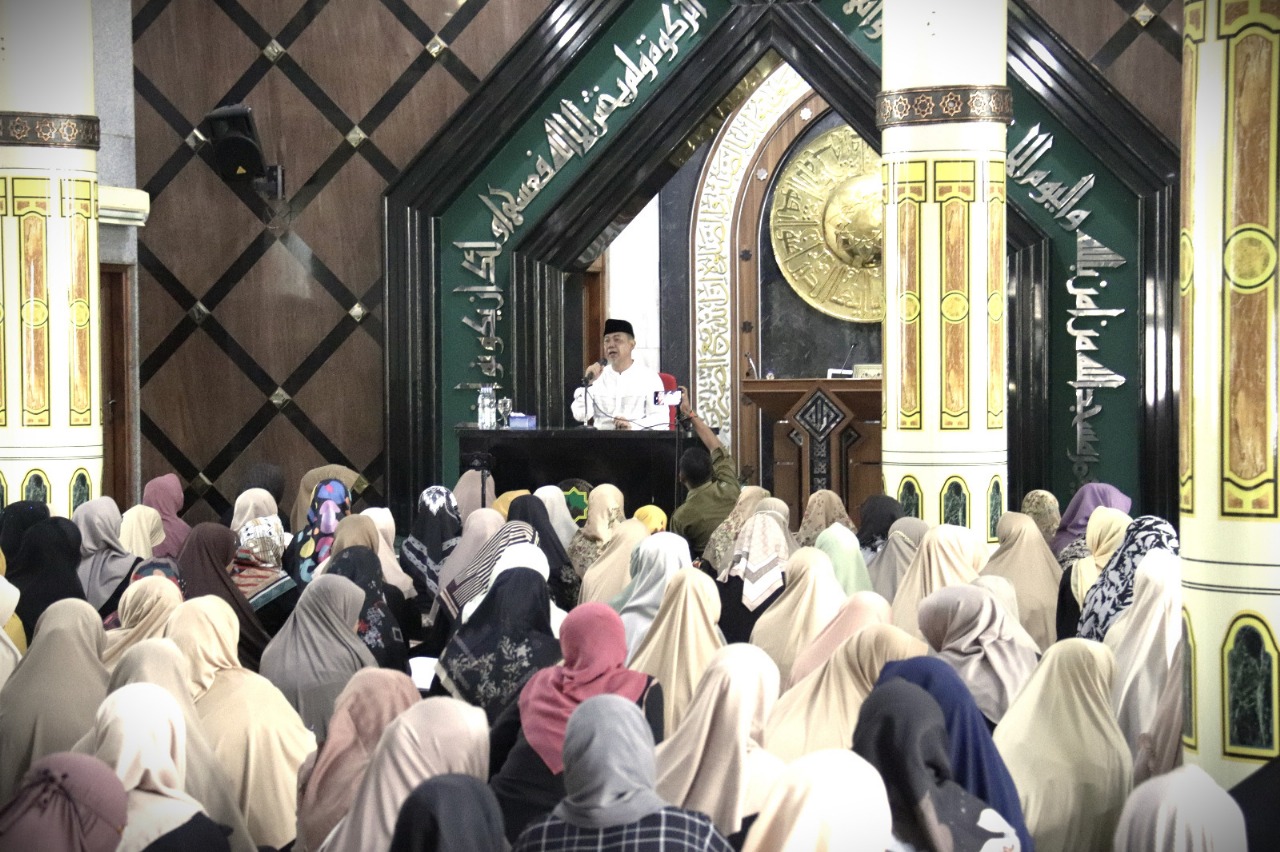 Tidak Hanya Sebatas Ritual Keagamaan, Pj Bupati Ciamis Ajak Masyarakat Pahami Hikmah dari Isra Mi'raj Nabi Muhammad SAW