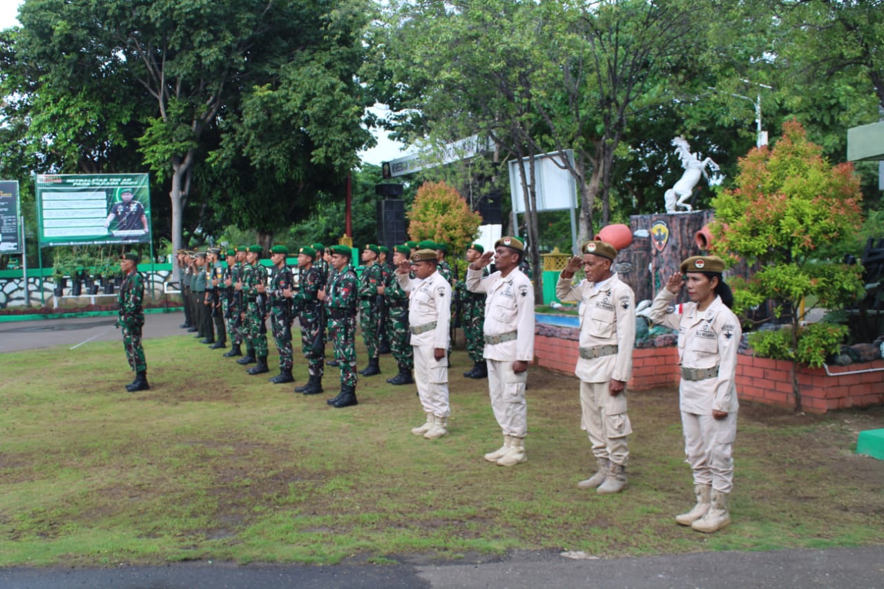 Pimpin Upacara Bendera Hari Senin, Kasdim Ingatkan Anggota Disiplin Dalam Menjalankan Tugas