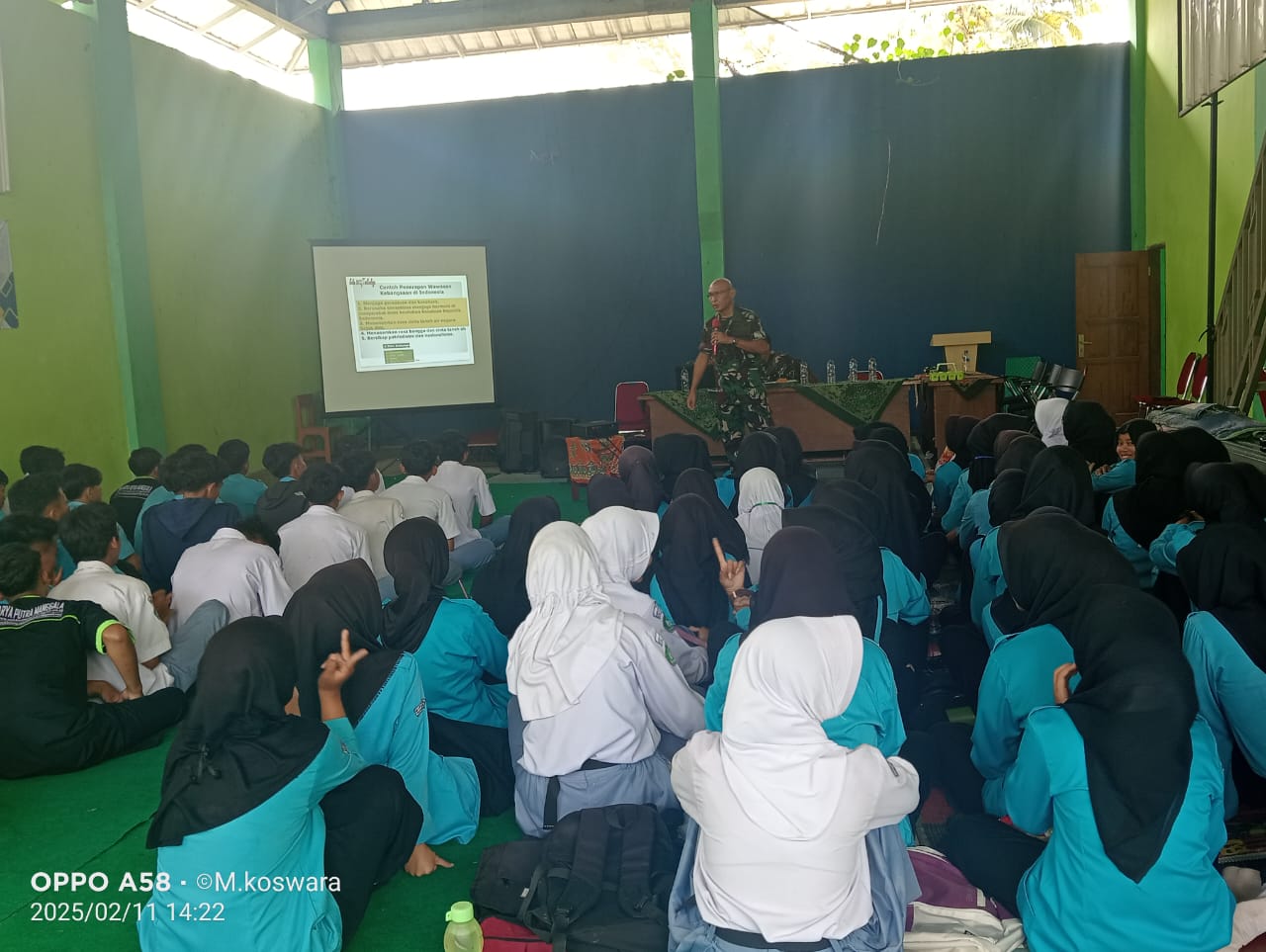 Kegiatan Sosialisasi Wasbang dan LDKS di SMK Karya Putra Manggala
