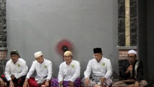 Peguyuban Pasundan Gelar Doa Bersama Malam Nisfu Sya'ban Di Musholah Kodim 1608/Bima