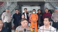 Gelar Konferensi Pers, Kades Cabangbungin (DPO) Berhasil Diringkus Sat Reskrim Polres Karawang