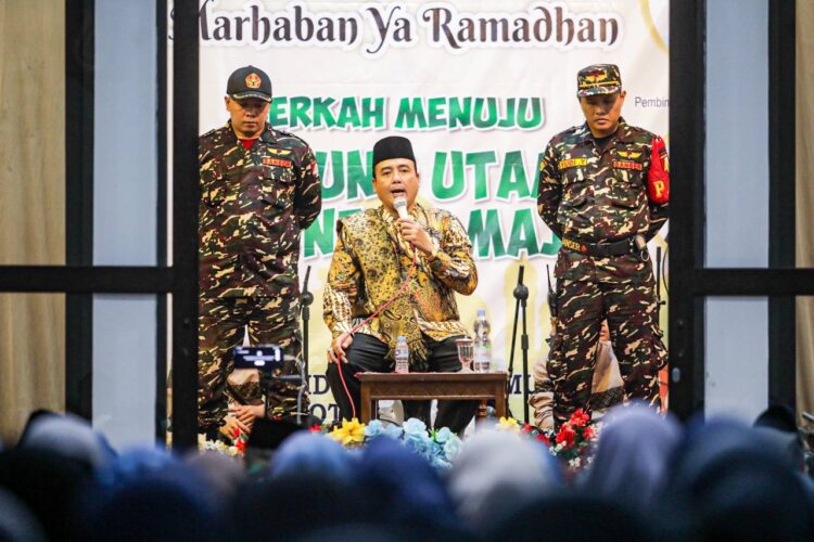 Wakil Wali Kota Bandung, Kang Erwin, Ajak Jemaah Sambut Ramadan dengan Persiapan Matang