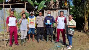 Wujudkan Ketahanan Pangan, Polisi Rawat Tanaman Jagung di Labuan Bajo