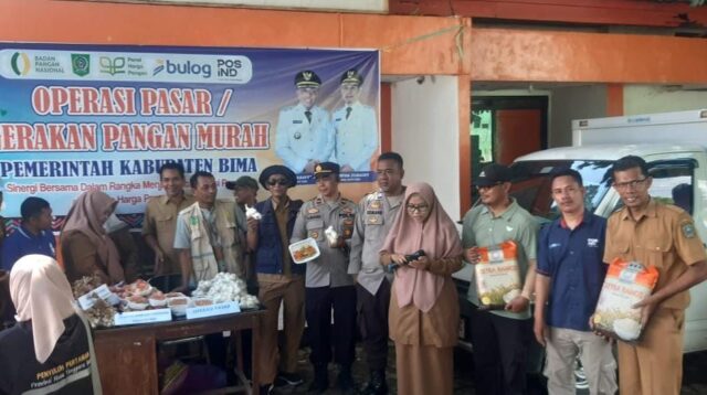Kasubsektor Palibelo Pimpin Pengamanan Operasi Pasar Murah