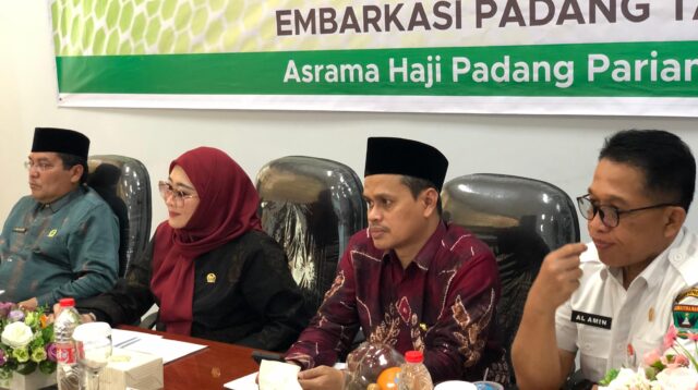 Tinjau Persiapan Haji di Embarkasi Padang, Lisda Hendrajoni Tekankan Evaluasi Sistem