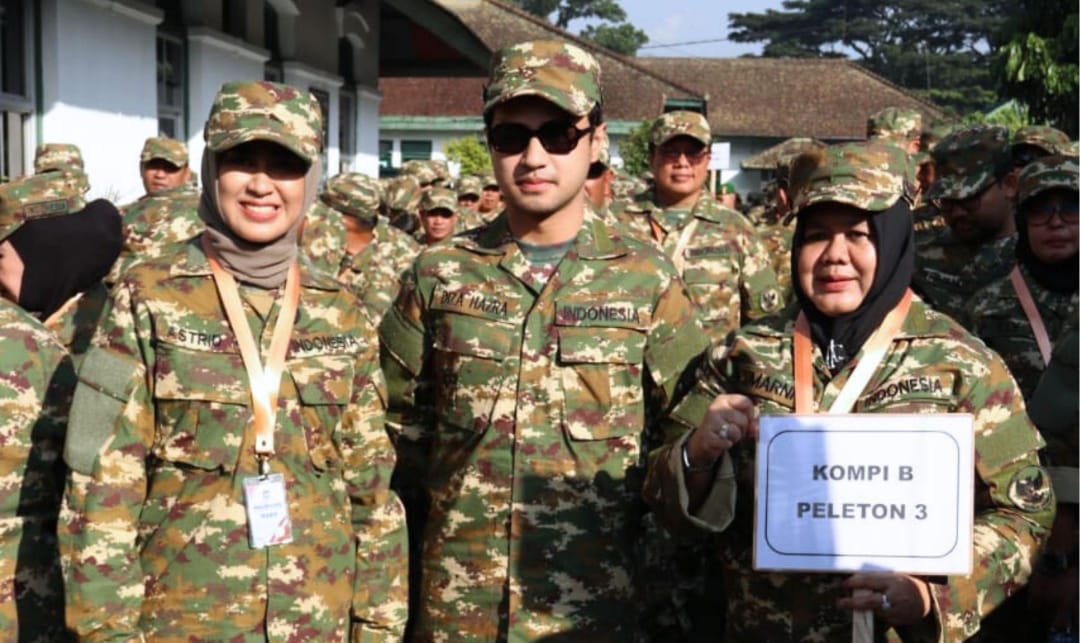 Bupati dan Wabup Muara Enim Ikuti Parade Senja di Retret Bersama Presiden RI, SBY dan Jokowi