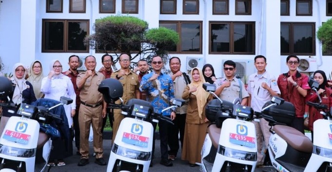 Apel Pagi dan Penyerahan CSR Bank BJB di Halaman Bale Kota Tasikmalaya