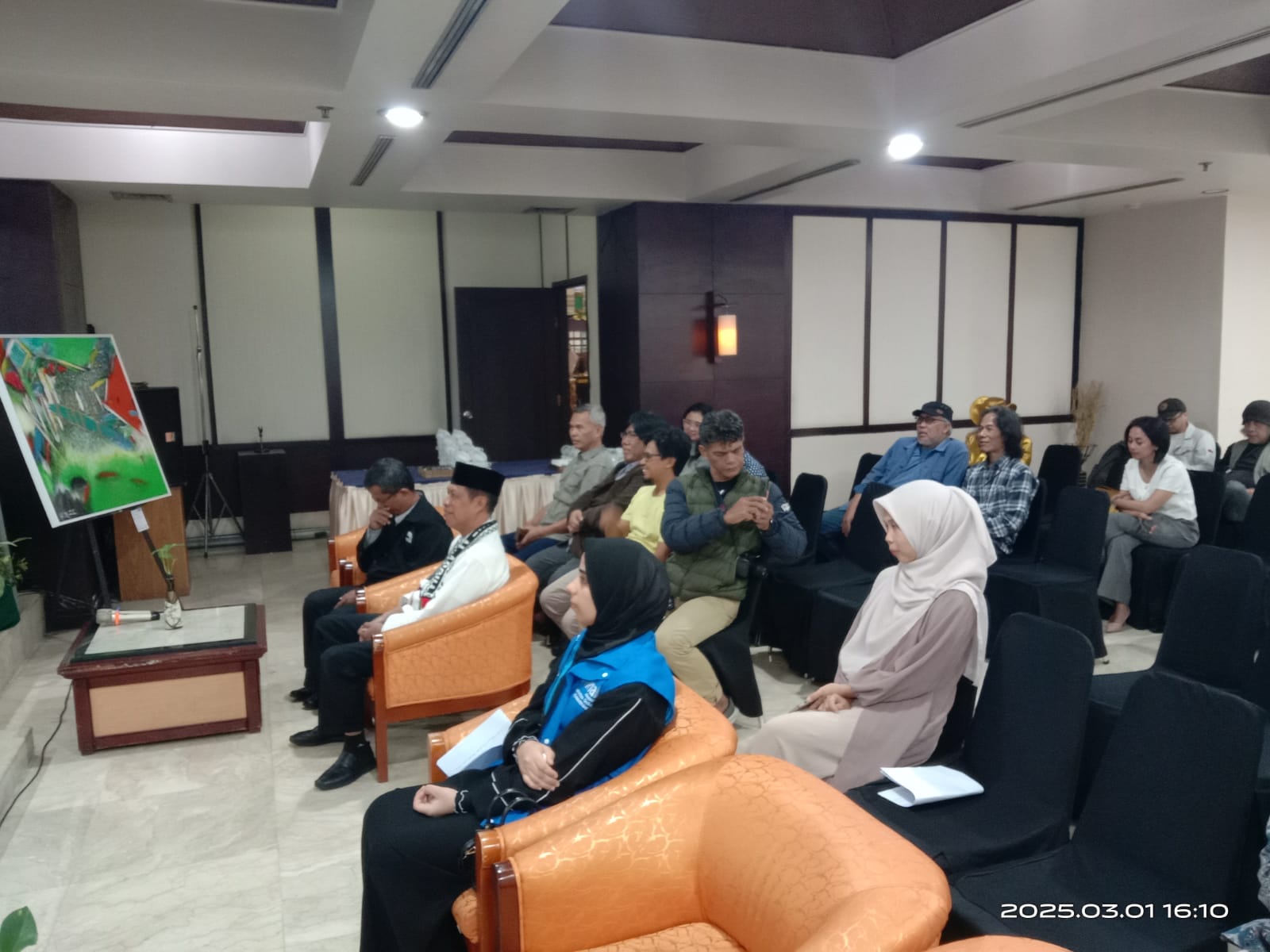 Pembukaan Pameran dan Lelang Lukisan untuk Kemanusiaan di Hotel Horison Bandung
