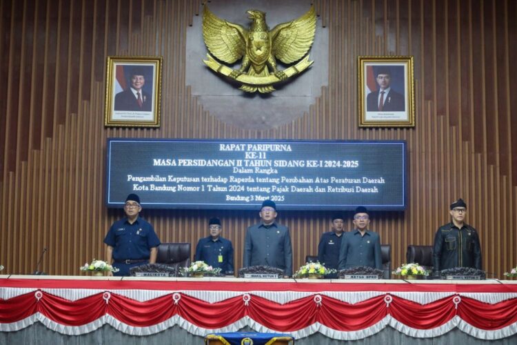 Pemkot Bandung Siapkan Strategi Implementasi Kebijakan Pajak dan Retribusi DPRD Kota Bandung Gelar Rapat Paripurna untuk Pengesahan Raperda Perubahan Pajak Daerah