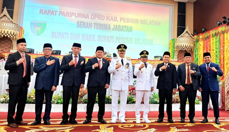 DPRD Pessel Gelar Paripurna Serah Terima Jabatan Bupati dan Wakil Bupati