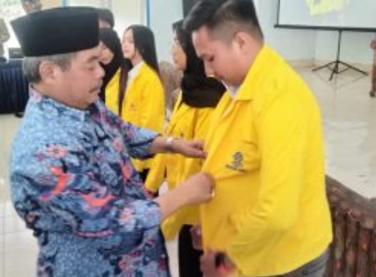 Acara OSMB Maha Siswa Baru Dan Penyematan Almamater Di Hadiri Langsung Oleh Bupati Lahat