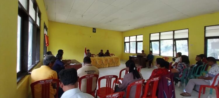 Babinsa Lewa Menghadiri Rapat Musrenbangcam Di Kecamatan Nggoa Babinsa Lewa Menghadiri Rapat Musrenbangcam Di Kecamatan Nggoa