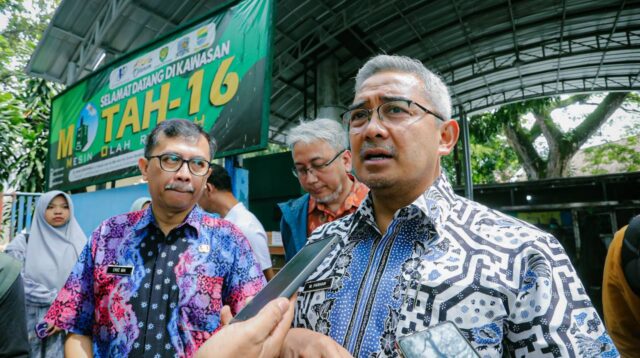 Wali Kota Bandung Farhan Pimpin Pemantauan Pengelolaan Sampah, Fokus Pada Regulasi yang Lebih Efektif