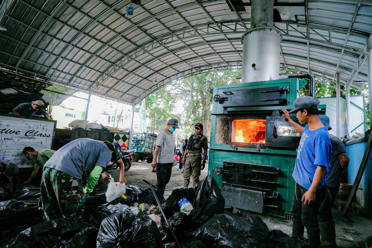 Wali Kota Bandung Farhan Pimpin Pemantauan Pengelolaan Sampah