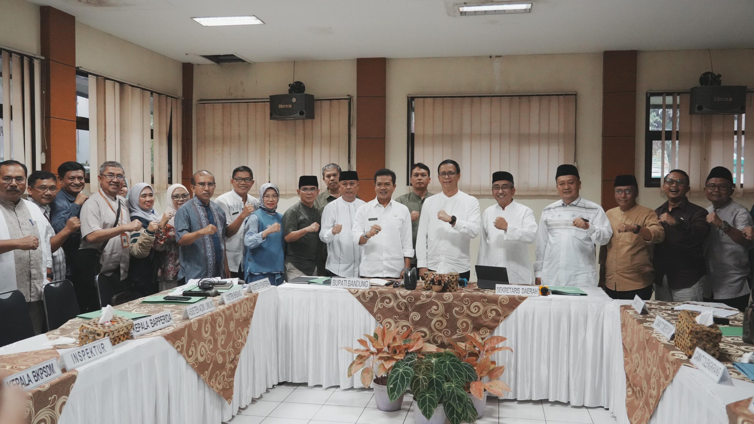 Pembangunan Jalan Lingkar Cileunyi: Bupati Bandung Desak Gubernur Turun Tangan