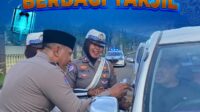 Tebar Kebaikan di Ramadhan Penuh Magfirah, Polres Bima Kota Berbagi Takjil