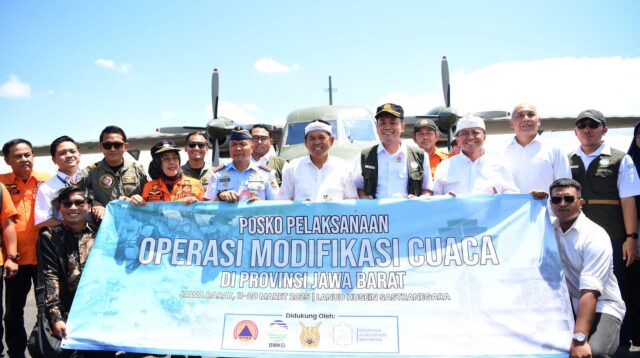 Pemdaprov Jabar Gelar Operasi Modifikasi Cuaca Untuk Mitigasi Bencana