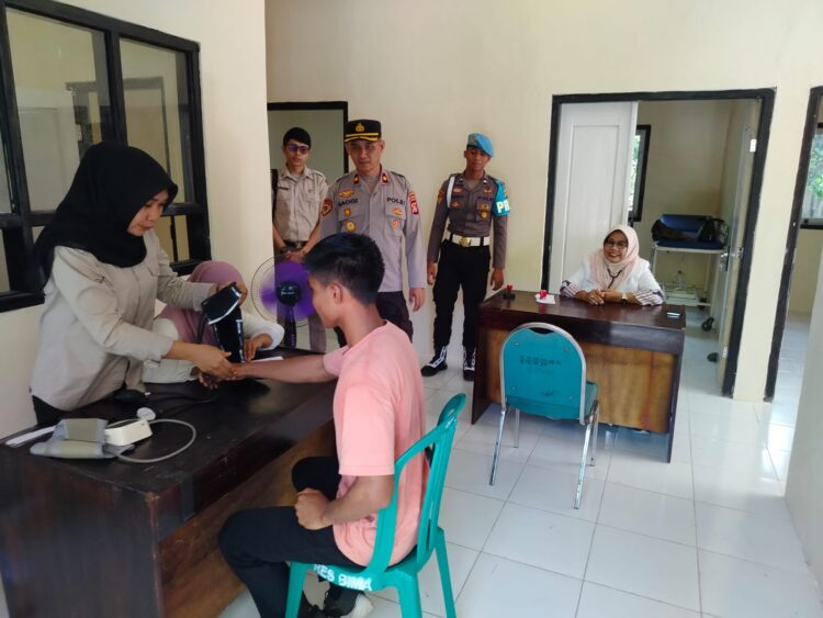 Polres Bima Gelar Pengobatan Gratis di Bulan Ramadhan 1446 H