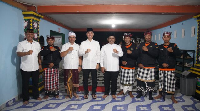 Indahnya Toleransi, Umat Hindu Turut Hadiri Safari Ramadan Bupati OKI
