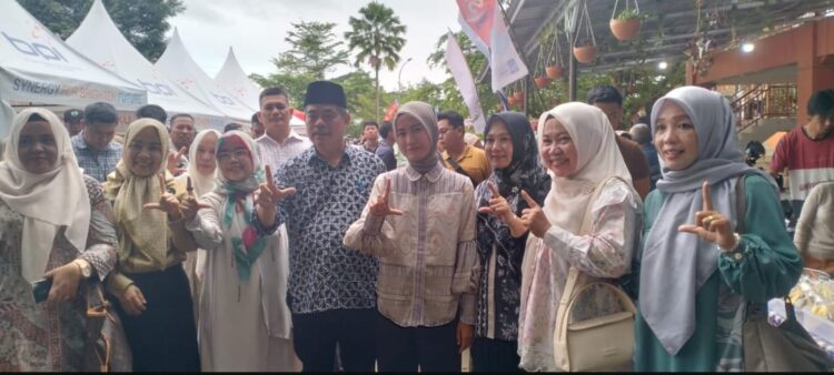 WBatik Serelo Menjadi Rekomendasi Widia Ningsih untuk ASN Kab. Lahat Batik Serelo Menjadi Rekomendasi Widia Ningsih untuk ASN Kab. Lahat