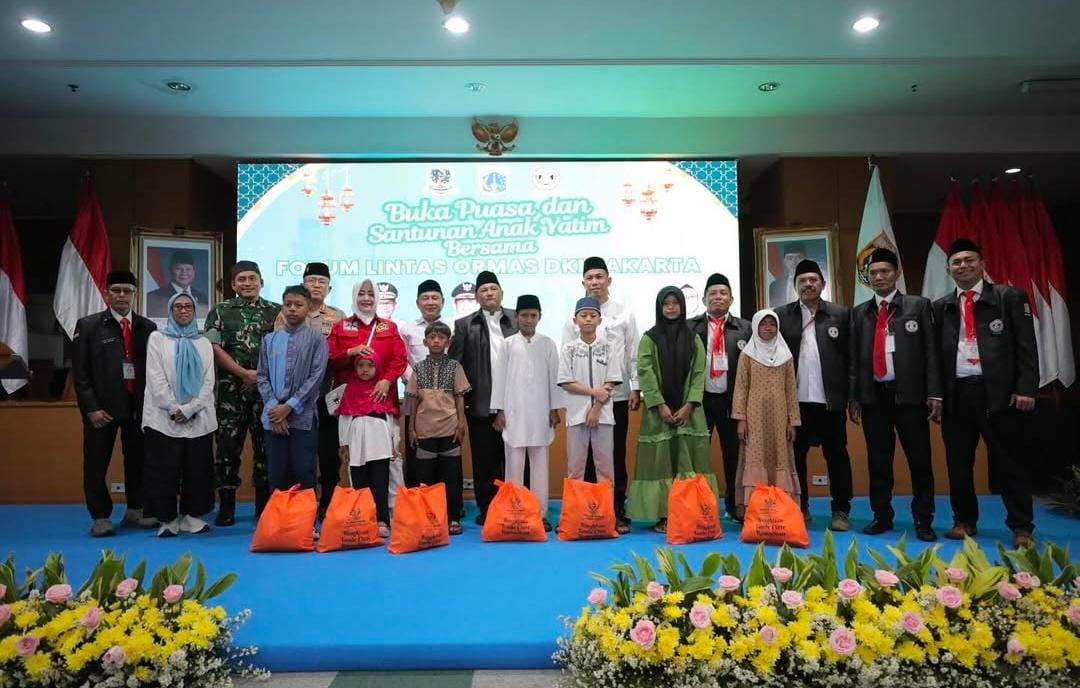Fahira Idris hadiri Buka Puasa Bersama dan Santunan Yatim Piatu Bersama Forum Lintas Ormas (FLO) Provinsi DKI Jakarta