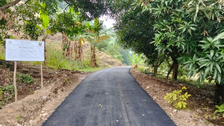 Proyek Infrastruktur Desa Lebaksiuh: Meningkatkan Akses Jalan Pertanian untuk Kesejahteraan Masyarakat