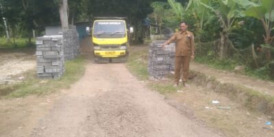 Pemdes Teluk Laksanakan Pembangunan Paving Blok Tahap I