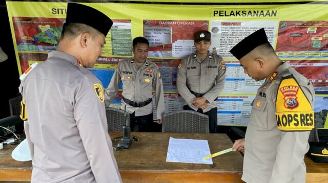 Kapolres Sumba Barat Memantau Langsung Situasi Kamtibmas di Pos Pam dan Pos Yan Jelang Hari Raya Lebaran