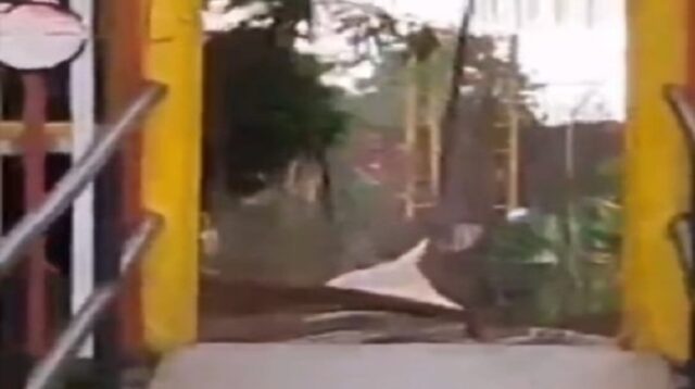 Besi Penyanggah Patah, Jembatan Di Muara Enim Bergoyang Hebat Saat Tertiup Angin