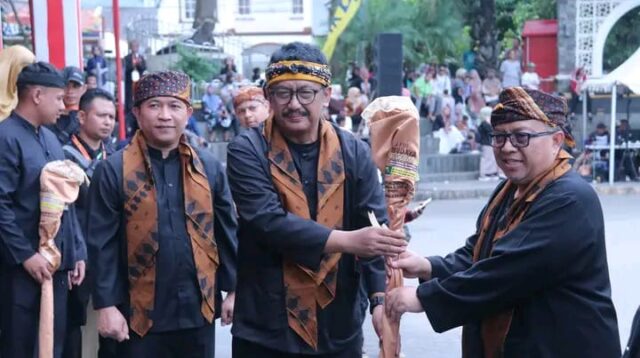 Giat Pisah Sambut Bupati Dan Wakil Bupati Kabupaten Sukabumi Yang Dilaksanakan Di Alun alun Pelabuhanratu Berjalan lancar