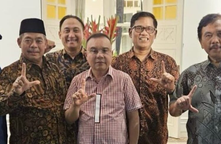 Pertemuan Bursah Zarnubi Bupati Lahat Dan Dasco Bahas Pengembangan Industrialisasi Di Kab. Lahat Pertemuan Bursah Zarnubi Bupati Lahat Dan Dasco Bahas Pengembangan Industrialisasi Di Kab. Lahat