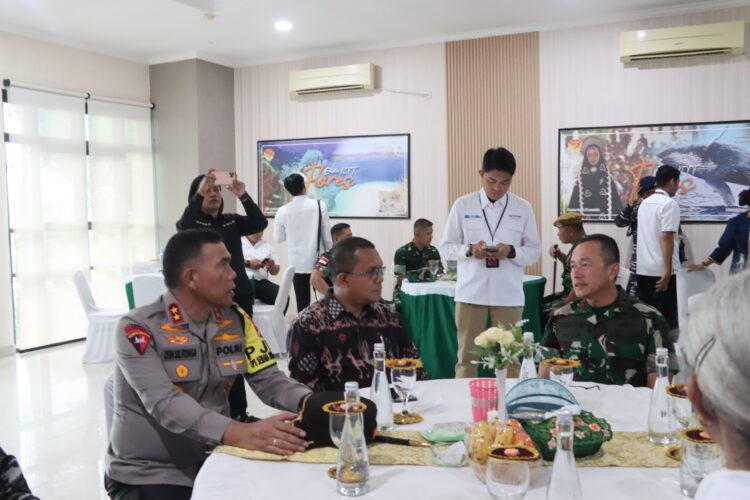 Gubernur NTT Sambut Kunjungan Pangdam IX Udayana, Mayjen TNI Piek Budyakto Gubernur NTT Sambut Kunjungan Pangdam IX Udayana, Mayjen TNI Piek Budyakto