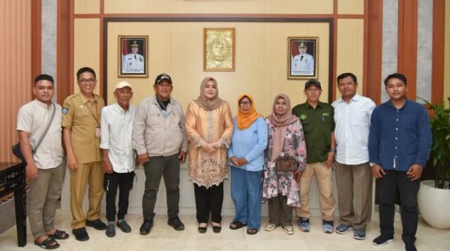 Wagub NTB Dorong Penguatan SDM dan Homestay di Wisata Hiu Paus Labuhan Jambu,