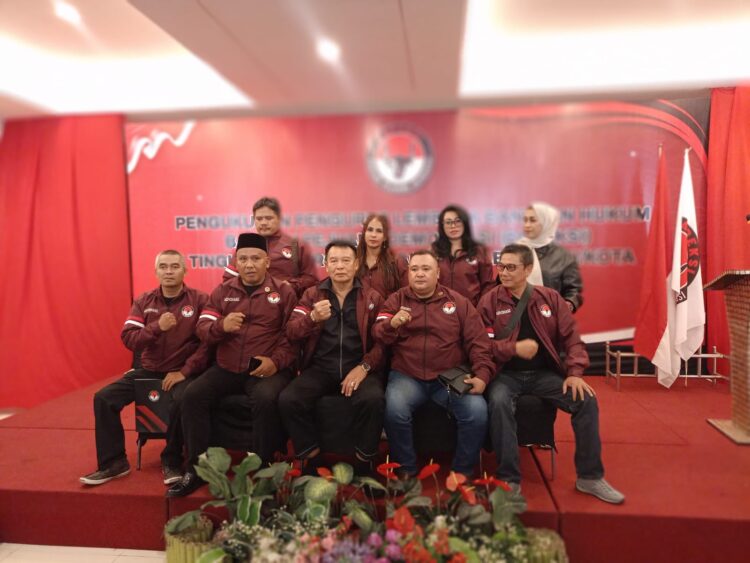 Launching Lembaga Bantuan Hukum (LBH) Barisan Pejuang Demokrasi (BAPEKSI) Kota Sukabumi Pembentukan Posko Pengaduan Untuk Masyarakat